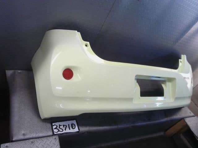 Rear Bumper Assembly TOYOTA Porte 2013 DBA-NCP141 5215952810G0 - Image 2