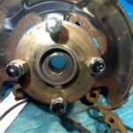 Front Right Knuckle Hub Assembly TOYOTA Corolla Axio 2011 DBA-NZE141 4321112480